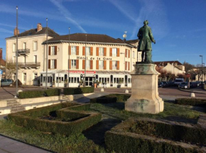 Hotels in Montbard